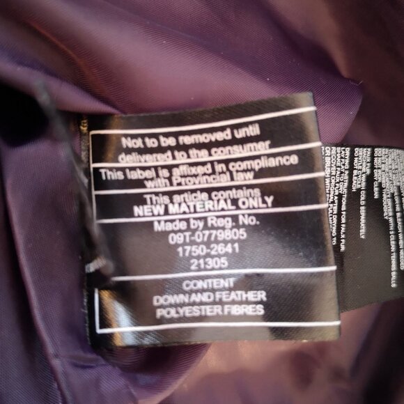 Calvin Klein Ladies Purple Puffy Full Zip Size Medium Coat - Picture 8 of 15